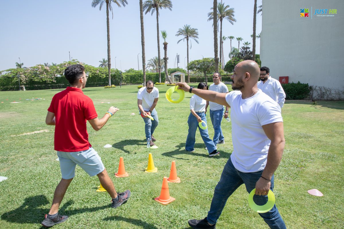 JUST HR - Outdoor Activity